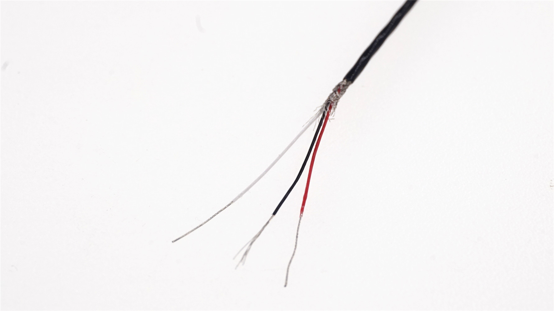 Superfine 3 Cores Micro Cable AWG 34 electronic wire Outer Diameter 1.2 mm Shielded 3 Conductors Tinned copper wire